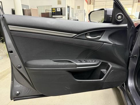 Used 2018 Honda Civic Si image 10