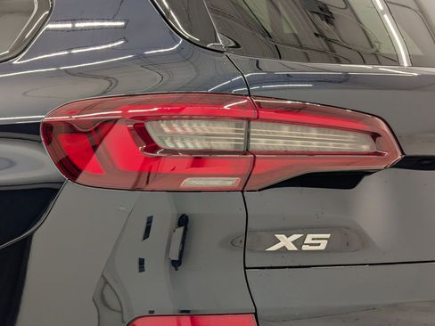Used 2022 BMW X5 xDrive45e w/ M Sport Package image 13