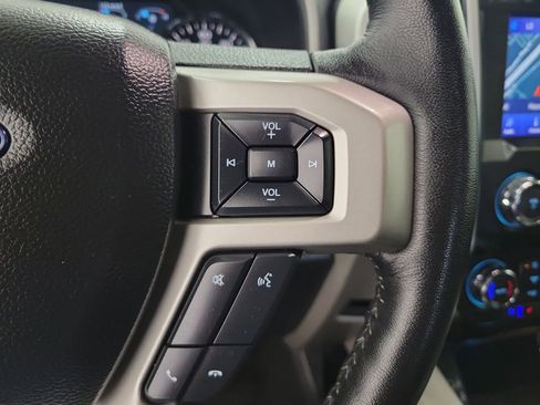 Used 2019 Ford F150 Lariat image 22