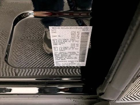 New 2025 Nissan Pathfinder Platinum w/ Lighting Package (N93) image 38