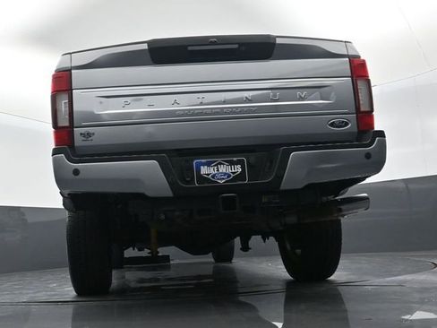 Certified 2022 Ford F350 Platinum w/ FX4 Off-Road Package image 22