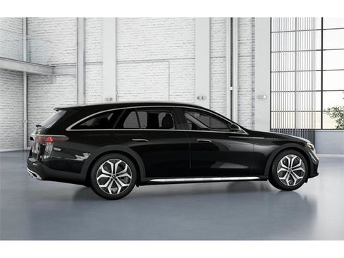 New 2025 Mercedes-Benz E 450 4MATIC All-Terrain Wagon image 18