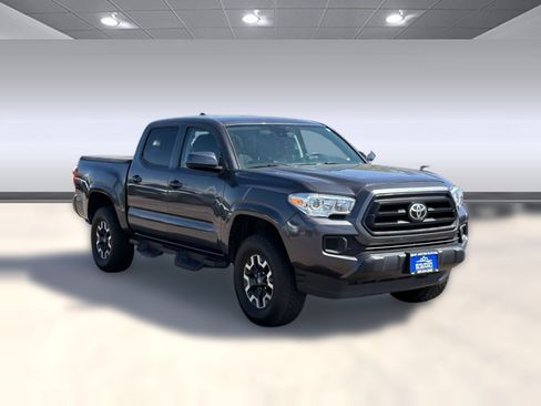 Used 2020 Toyota Tacoma SR AWD/4WD image 7