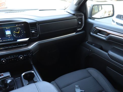 Certified 2023 Chevrolet Silverado 1500 RST w/ Rally Edition image 16