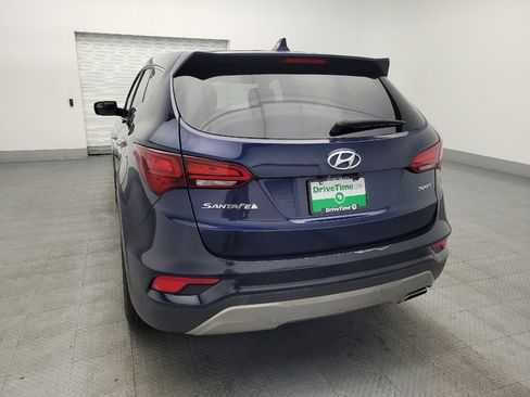 Used 2017 Hyundai Santa Fe Sport image 6