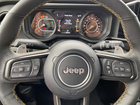 New 2025 Jeep Wrangler Unlimited Rubicon 392 image 16