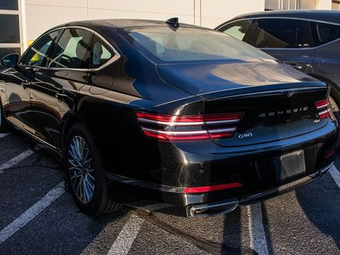 Used 2023 Genesis G80 2.5T image 3