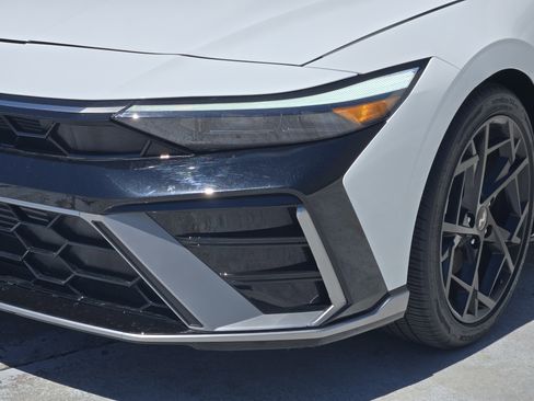 Used 2025 Hyundai Elantra N Line image 11