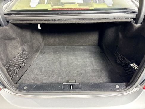 Used 2013 Mercedes-Benz S 550 Sedan image 33