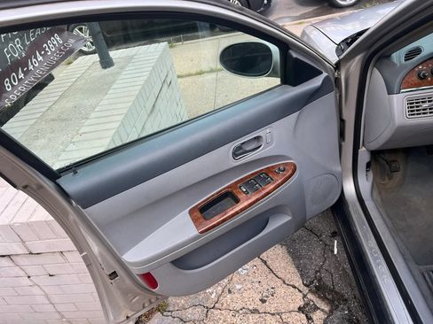 Used 2006 Buick LaCrosse CX FWD image 5
