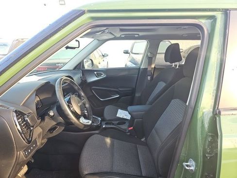 Certified 2023 Kia Soul EX image 11