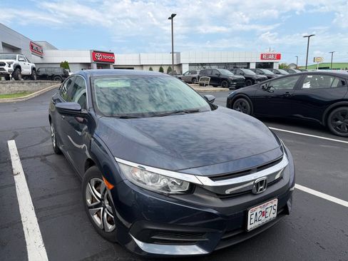 Used 2017 Honda Civic LX image 8