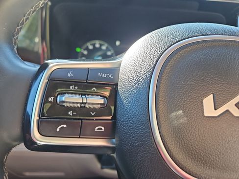 Used 2024 Kia Sorento SX Prestige image 25