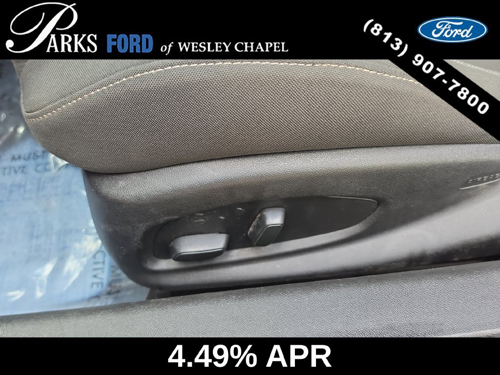 Used 2019 Chevrolet Camaro LT RWD image 16