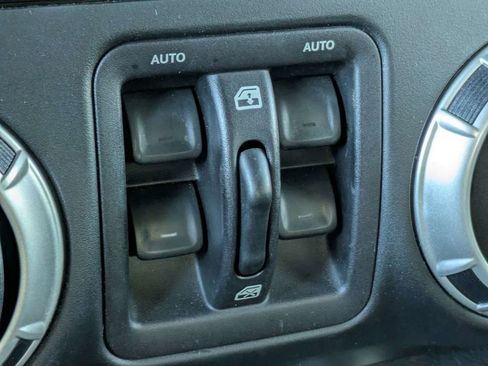 Used 2017 Jeep Wrangler Unlimited Sahara w/ Max Tow Package image 21