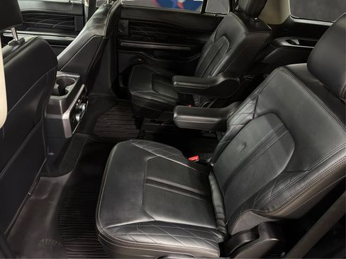 Used 2020 Ford Expedition Max Platinum image 35