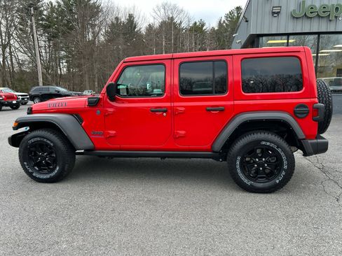 Used 2023 Jeep Wrangler Unlimited w/ Cold Weather Group AWD/4WD image 8