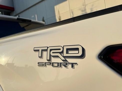 Used 2024 Toyota Tacoma TRD Sport AWD/4WD image 14
