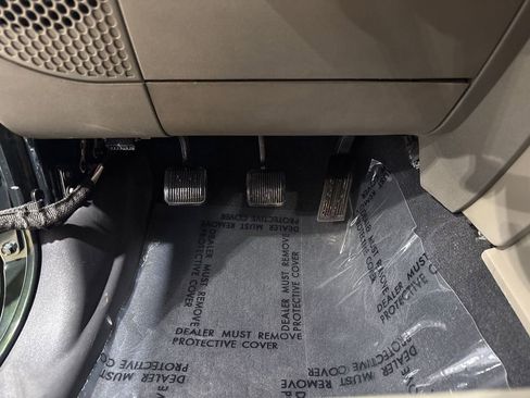 Used 2010 Jeep Wrangler Unlimited Sahara image 86