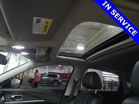 Used 2025 Acura Integra image 13