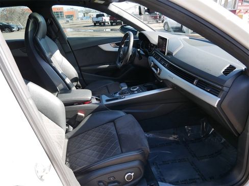 Used 2018 Audi S4 Prestige w/ Prestige Package image 8