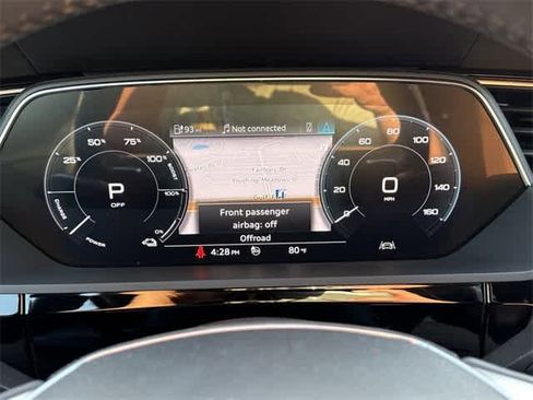 Used 2019 Audi e-tron Premium Plus image 20