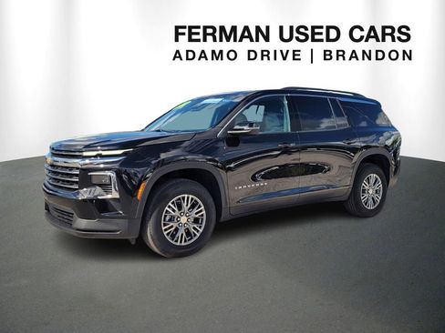 Certified 2025 Chevrolet Traverse LT image 1