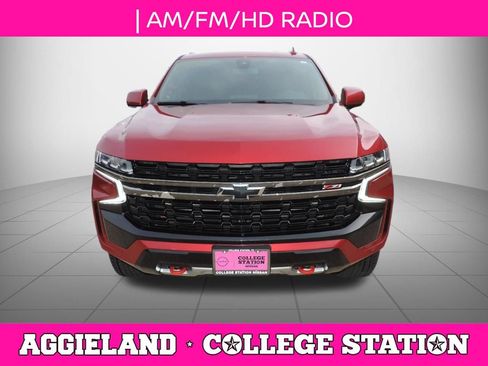 Used 2021 Chevrolet Tahoe Z71 w/ Rear Media and Nav Package AWD/4WD image 9