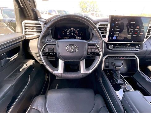 Used 2022 Toyota Tundra Platinum RWD image 8