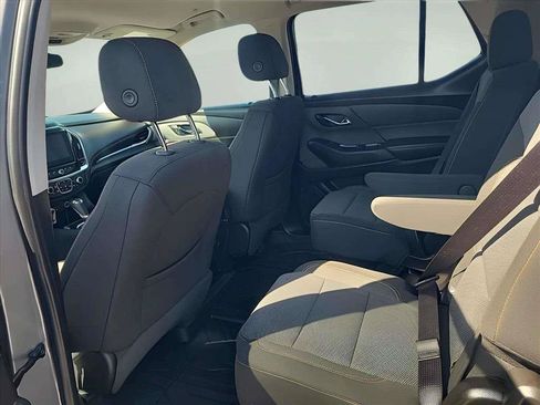 Used 2019 Chevrolet Traverse LT w/ LPO, Floor Liner Package AWD/4WD image 18