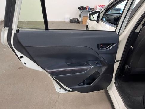 Used 2025 Subaru Impreza 2.0i Sport image 19