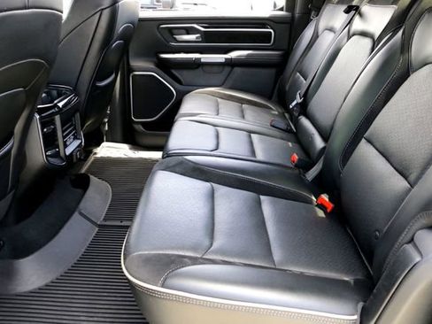 Used 2019 RAM 1500 Laramie AWD/4WD image 24