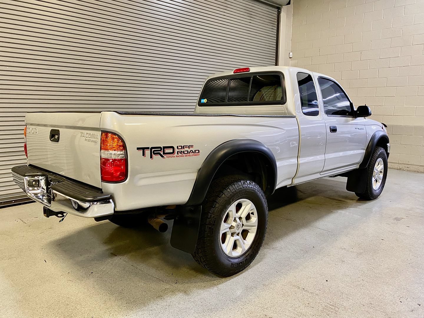 Used 2001 Toyota Tacoma PreRunner RWD image 8