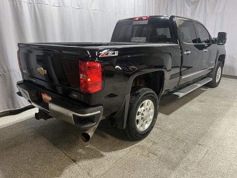 Used 2015 Chevrolet Silverado 2500 LTZ w/ Duramax Plus Package AWD/4WD image 8