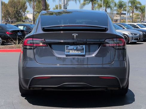 Used 2023 Tesla Model X AWD/4WD image 9