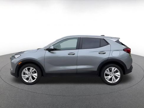 Used 2025 Buick Encore GX Preferred FWD image 8
