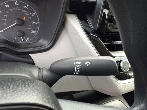Used 2025 Toyota Corolla LE image 18