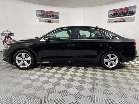 Used 2013 Volkswagen Passat TDI SE image 7