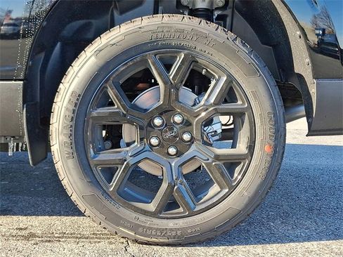 New 2025 Ford Maverick Lariat w/ Black Appearance Package image 5