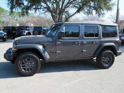 New 2026 Jeep Wrangler Unlimited Sport AWD/4WD image 4