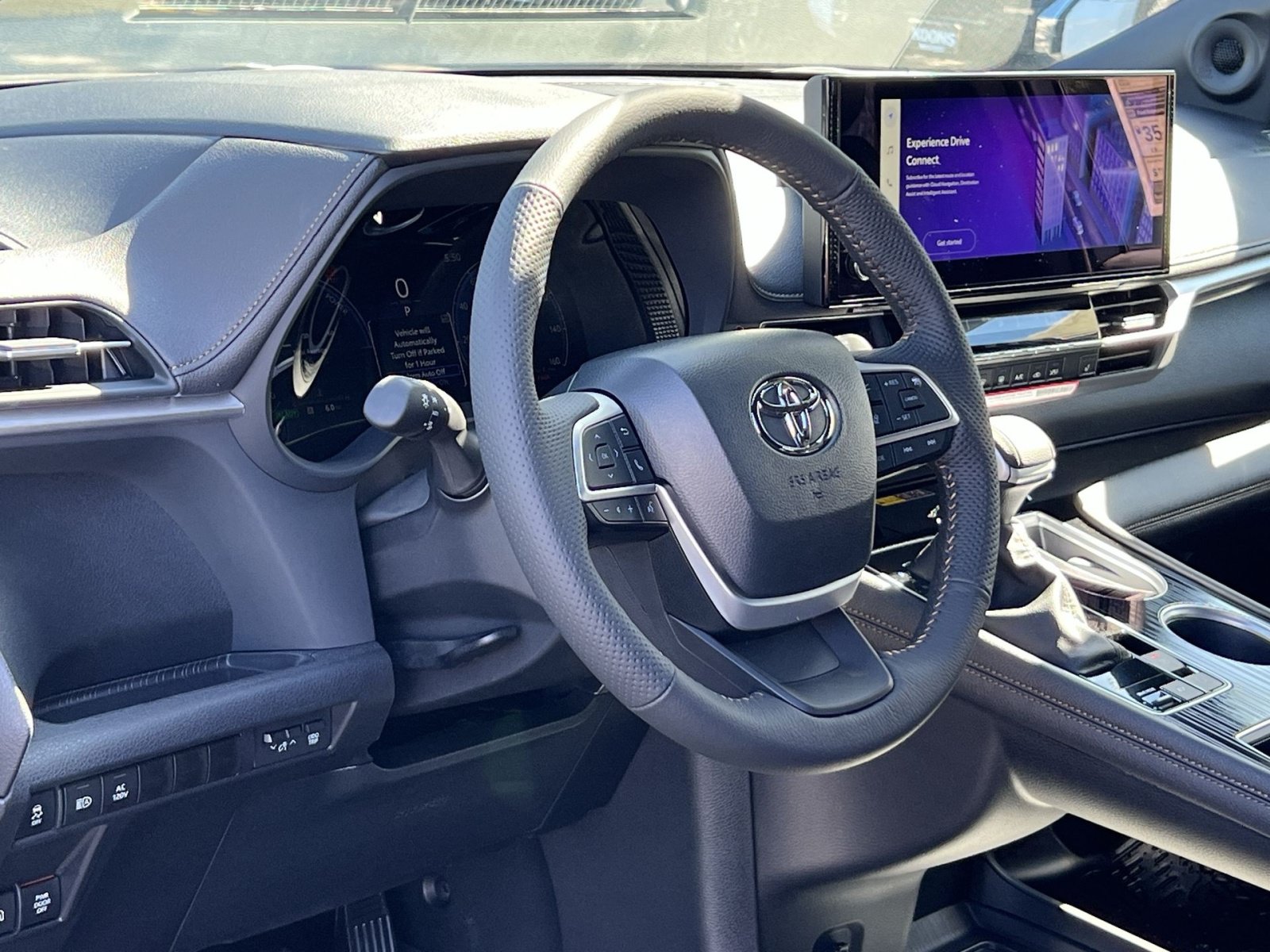 New 2026 Toyota Sienna XLE Woodland Edition AWD/4WD image 11