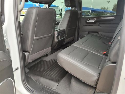 Certified 2025 Chevrolet Silverado 2500 LTZ w/ LTZ Convenience Package image 3