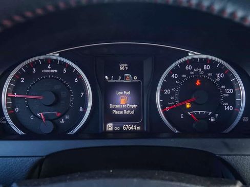 Used 2017 Toyota Camry XSE image 24