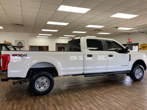 Used 2019 Ford F250 XL w/ Power Equipment Group AWD/4WD image 5