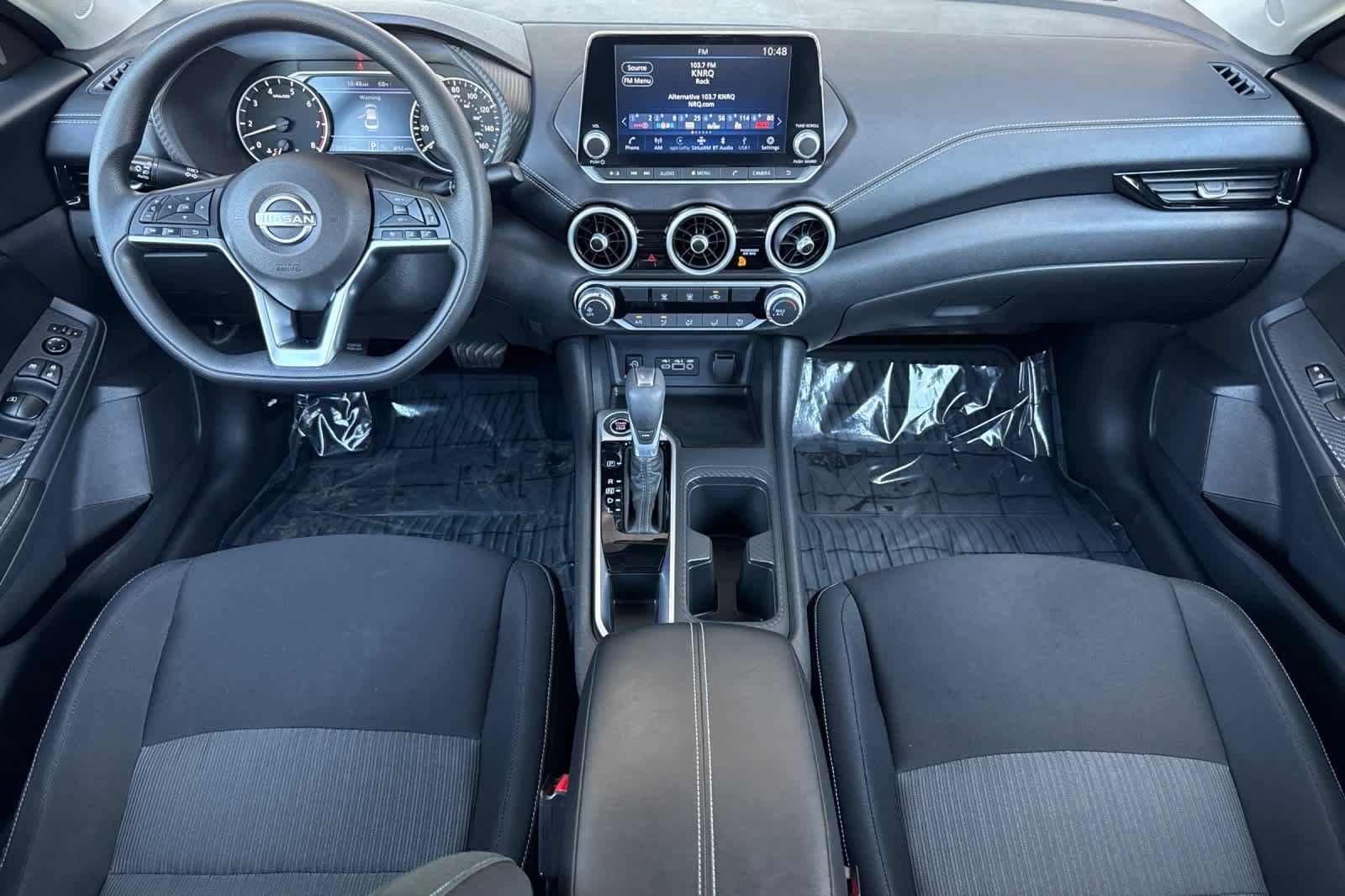 Used 2025 Nissan Sentra SV FWD image 3