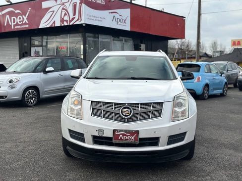 Used 2010 Cadillac SRX Luxury image 3