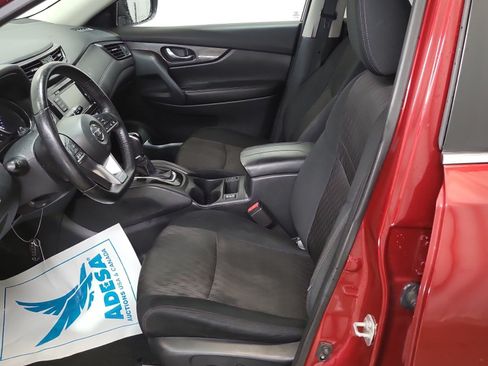 Used 2019 Nissan Rogue SV AWD/4WD image 8
