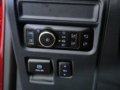 Used 2025 Ford F150 Platinum w/ Equipment Group 702A High AWD/4WD image 29