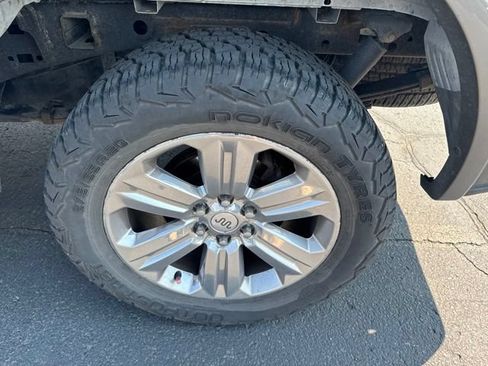 Used 2018 Ford F150 King Ranch w/ Equipment Group 601A Luxury AWD/4WD image 8