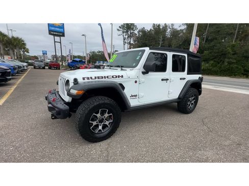 Used 2021 Jeep Wrangler Unlimited Rubicon AWD/4WD image 2